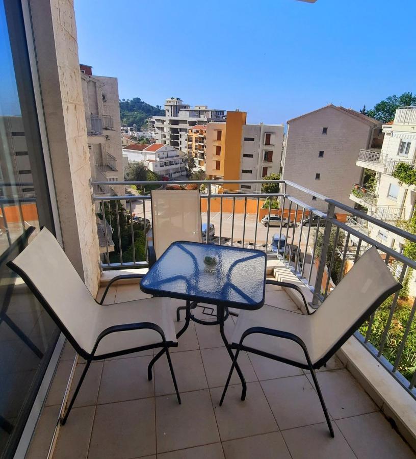 Apartment Dolce Petrovac エクステリア 写真