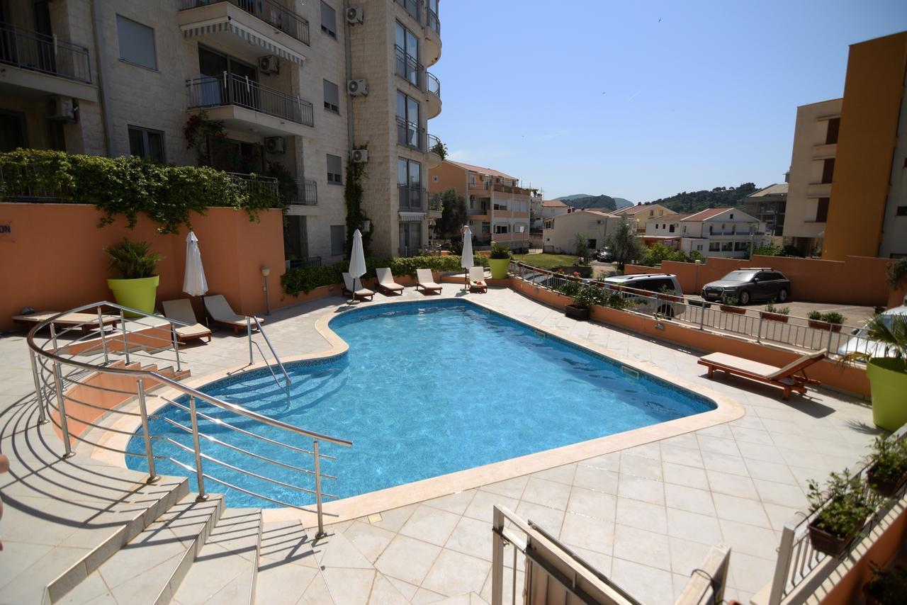 Apartment Dolce Petrovac エクステリア 写真